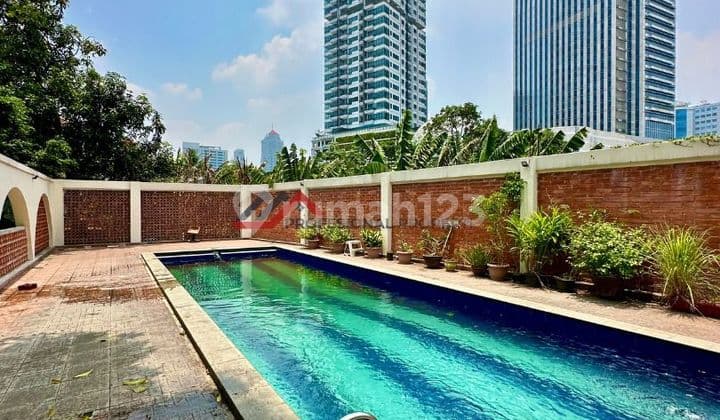 Rumah Hitung Tanah Jarang Ada Area Premium Kuningan Jakarta Selatan