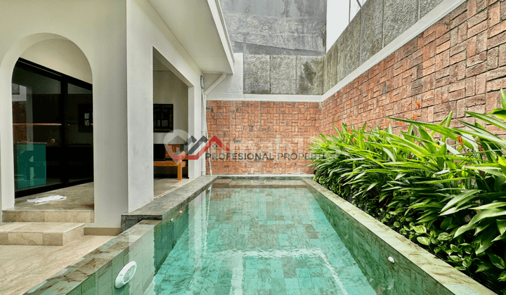 Rumah baru renovasi lingkungan tenang di kemang Jakarta Selatan