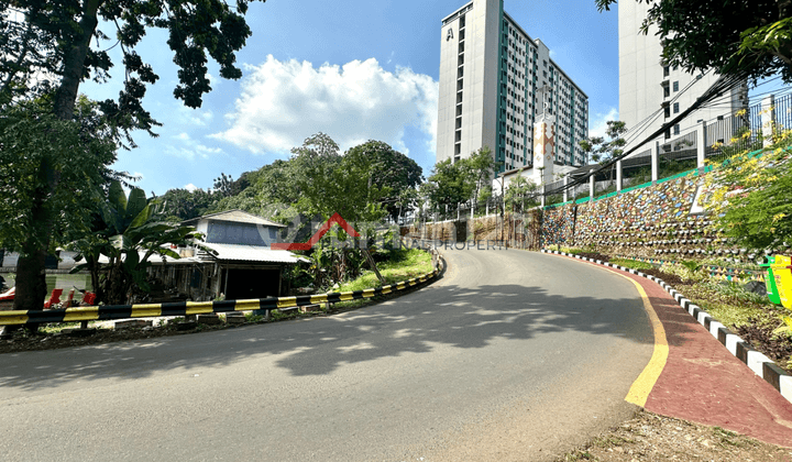 Sebidang tanah di sebelah perumahan elite - Jl Margasatwa, Jakarta Selatan
