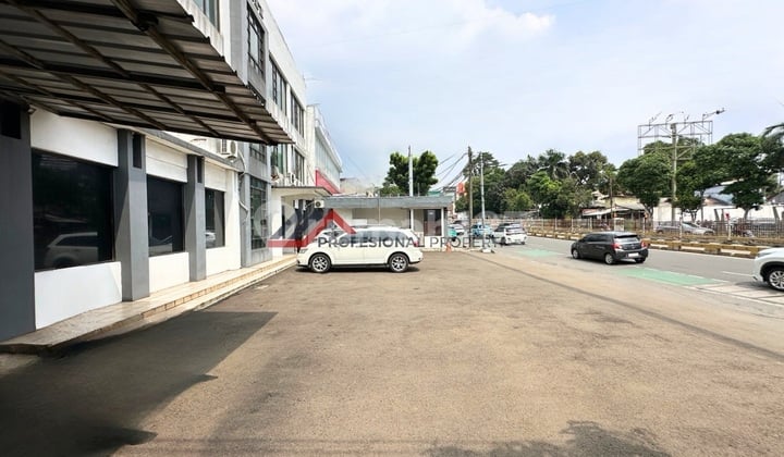 Gedung Kantor 3 Lantai Harga NJOP Dekat Kuningan Jakarta Selatan