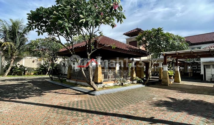 Luxury Modern Classic House in Jagakarsa, South Jakarta