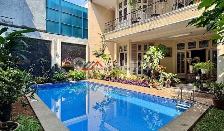 Beautiful House with Private Pool Near MRT Block A Kebayoran Baru South Jakarta