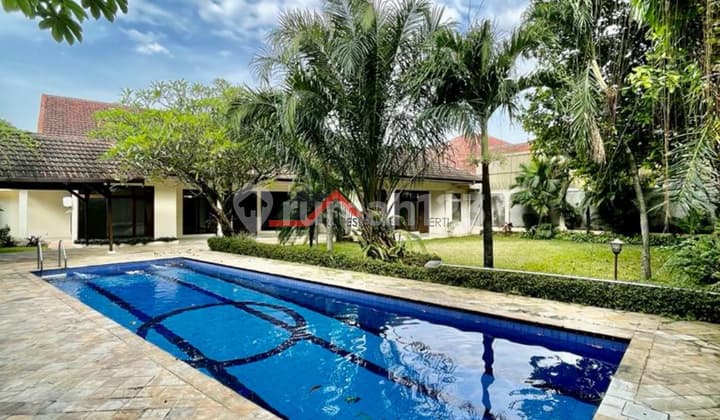 Rumah Compound Bagus Hitung Tanah Di Ampera Kemang,Jakarta Selatan