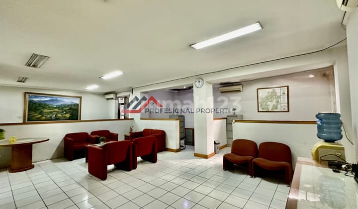 Strong Office and Business Building Close to Pondok Indah, South Jakarta