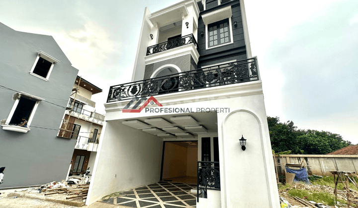 Brand New House American Classic in Jagakarsa, South Jakarta