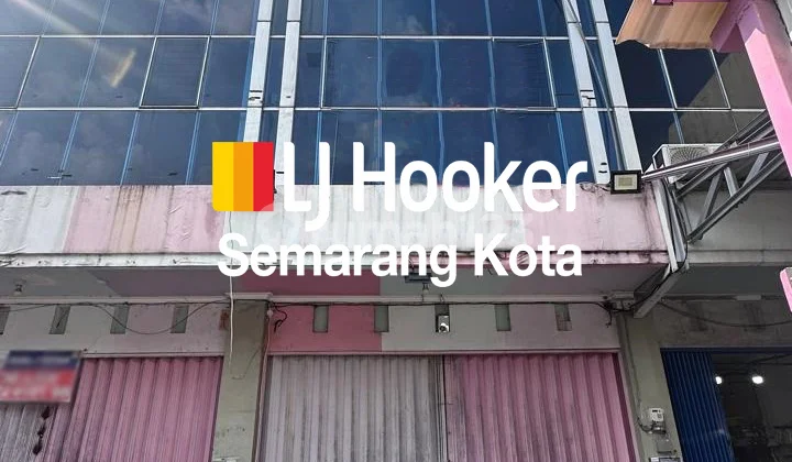 Nice Shop House on Jalan Tentara Pelajar Street Nice Shop House on Jalan Tentara Pelajar Street