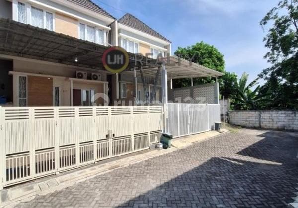 Rumah cluster exclusive di daerah Banyumanik