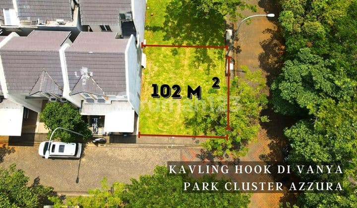 Plot Vanya Park Cluster Azzura, Hook Position and Strategic