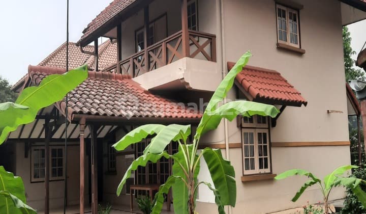 Rumah Villa Gandeng Di Cluster Kana, Rancamaya Shm