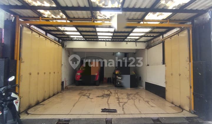 Disewakan Ruko Mainroad Sutami, Bandung