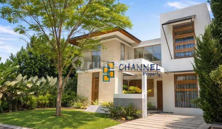 Dijual Rumah Mewah Dekat Tol BSD Versailles, An Ea