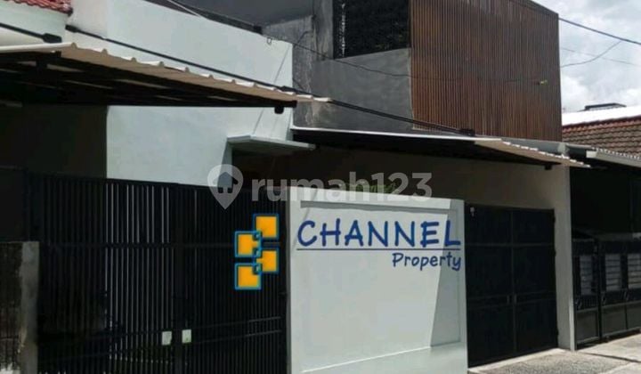 Jual Rumah Bagus Siap Huni Dekat Mall Griya Loka BSD, Ea