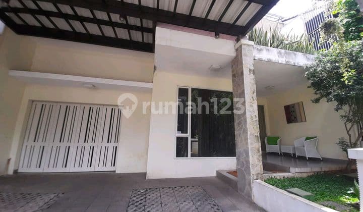 House for Rent Fully Furnished in Bintaro Sector 9, South Tangerang.