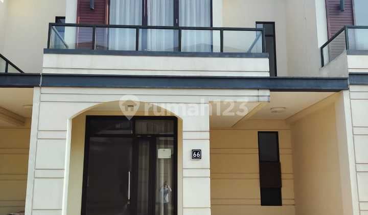 Rumah Dijua Murah di Lavon Swancity Cikupa.