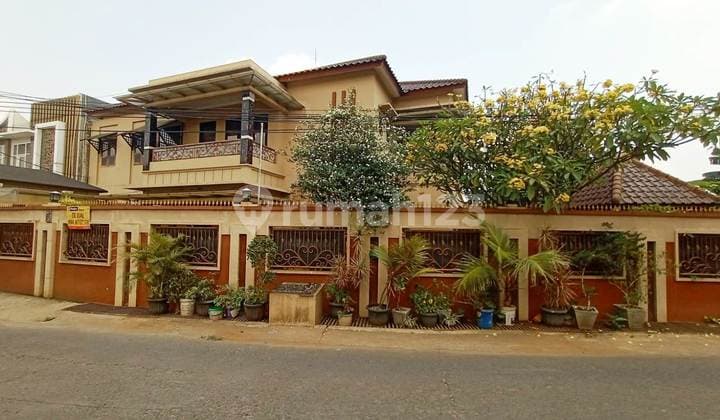 Rumah Mewah di Ridwan Rais Margonda, Depok