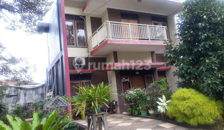 Rumah dan Halaman Luas di Jl. Pagar Alam, Kedaton, Bandar Lampung