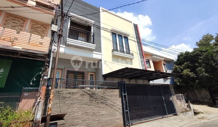 Rumah Split Level Di Grogol Dekat Kampus Untar Dan Trisakti