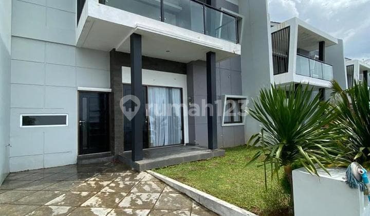 Two-Story Rental House at Bukit Alam Surya Housing Complex