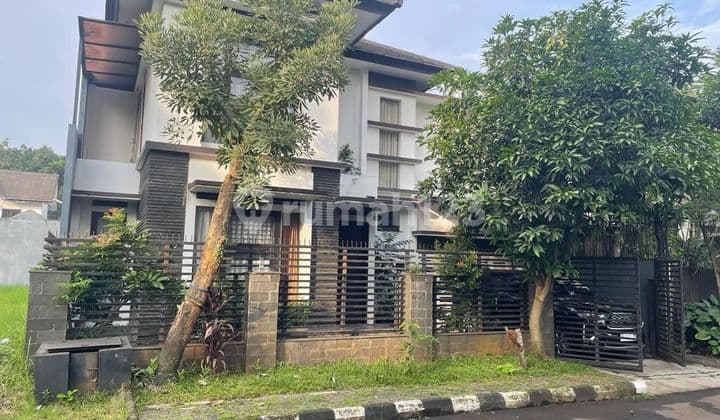 Rumah Mewah di komplek Perumahan, Bintaro