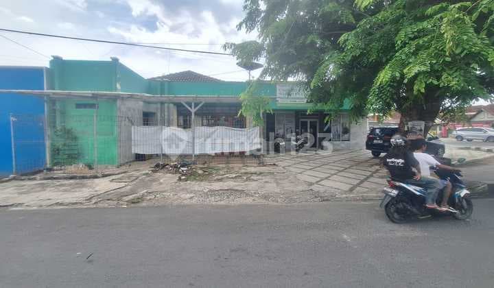 Sell Fast Office Building Suitable for Accommodation