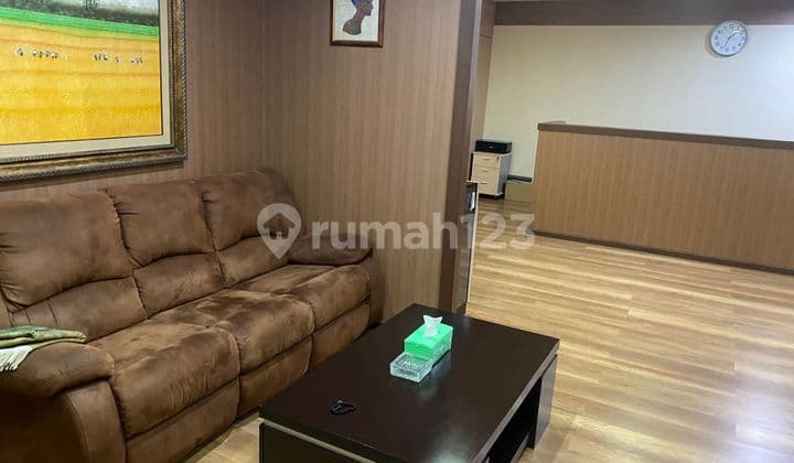 Kantor di mega kuningan furnish istimewa BUCepat