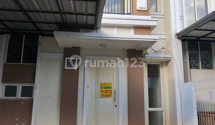 Rumah 2 Lantai Cantik dan Menarik