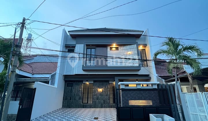 Manyar Jaya Praja Baru 2Lt