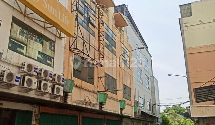 Darmo galleria ruko 4lt 40m dr jalan raya