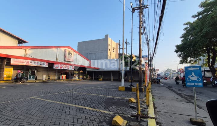 Raya Wadungasri Waru Sidoarjo Cck untuk Usaha