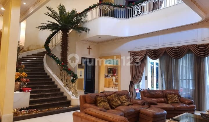 Villa Bukit Regency Pakuwon Indah 2Lt