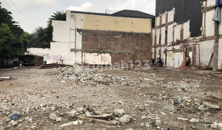 Raya Dr Soetomo Pusat Kota Surabaya