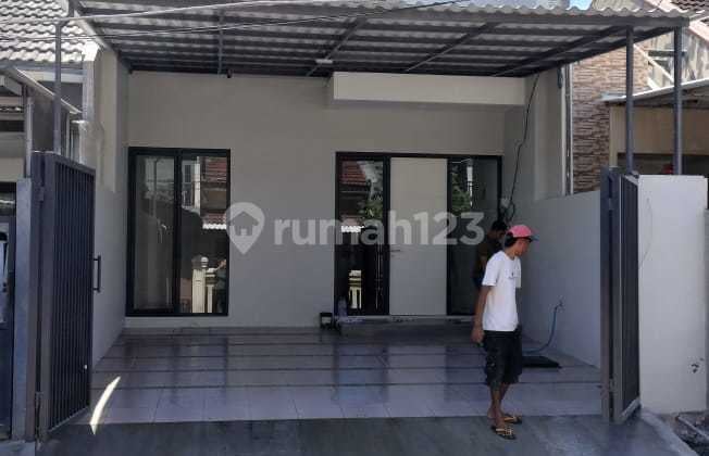 Satelit Utara Baru Gress 2Lt