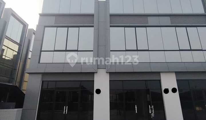 Dijual Rukan Batavia Ebony 2, Pik, Jakarta Utara, 3 Lantai