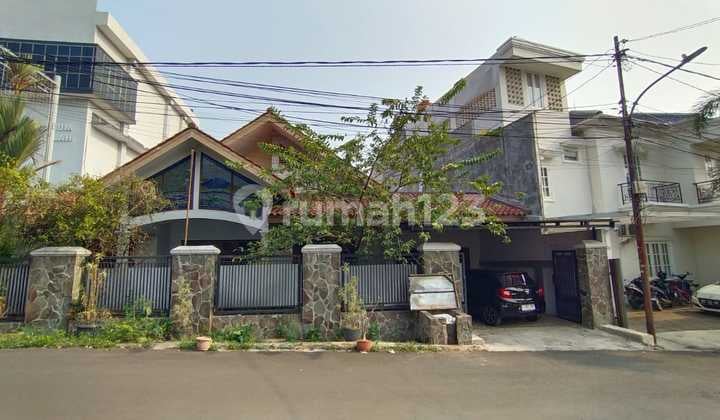 Rumah di Dalam Komplek Cilandak Dekat Citos Jakarta Selatan