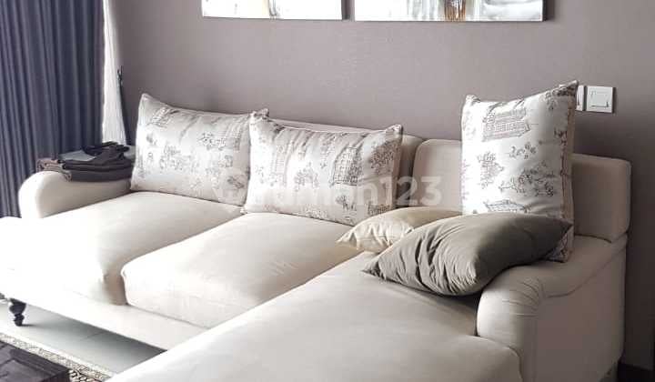 Apartemen St Moritz Tower New Royal Furnished 1 Kt Siap Huni Puri Indah Jakarta Barat