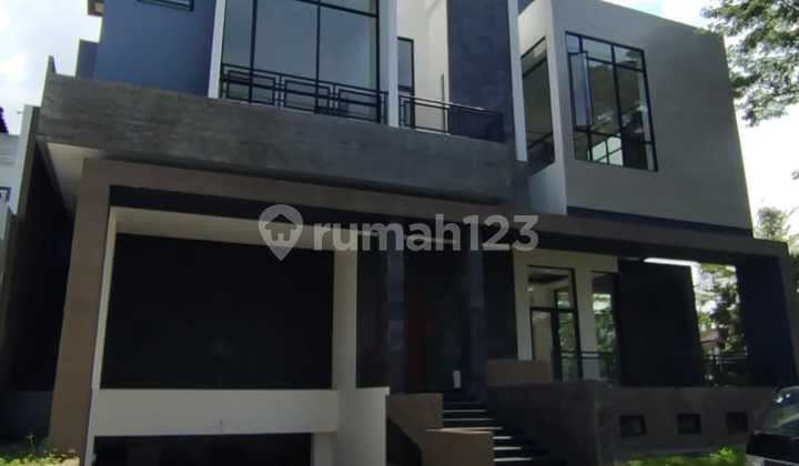 Dijual Rumah Baru Besar Dan Mewah di Alam Sutera Tangerang Banten Siap Huni