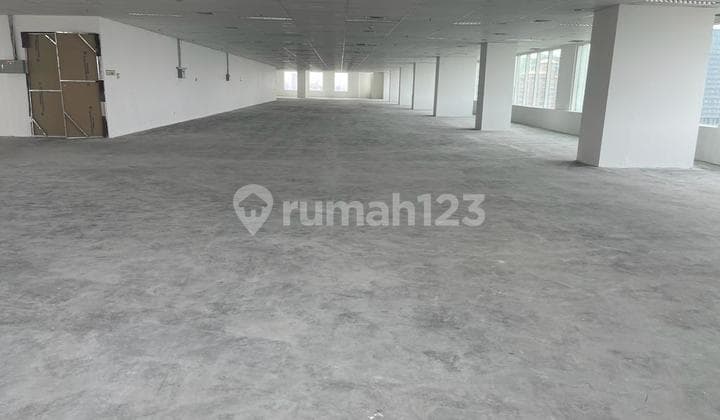 Ruang Kantor Plaza Oleos Siap Huni Unfurnished di TB Simatupang Jakarta Selatan