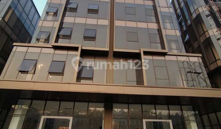 Dijual Mini Building Gandeng Siap Huni di Bsd City Banten Dilengkapi Lift Lokasi Sangat Strategis