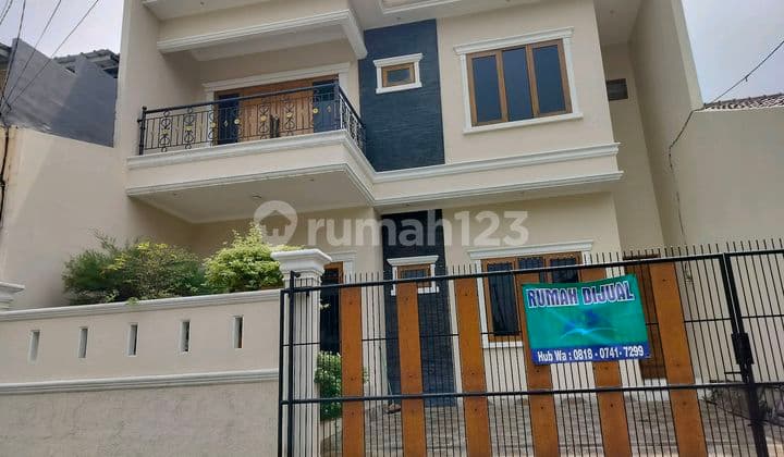 Rmh 2Lnt Lebar 7 Meter dan Bebas Banjir