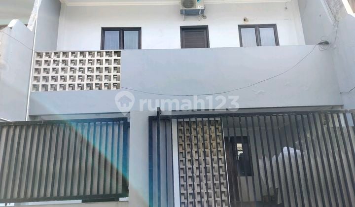 Rumah Disewakn Tanpa Perabot Dekat Jalur LRT