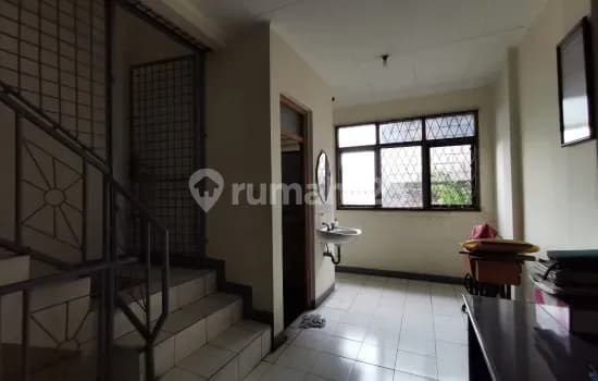 5-Storey Shophouse Bandengan North Jakarta