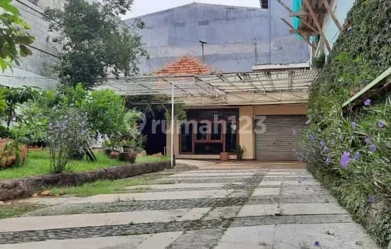Rumah Kemanggisan Raya Lt.506m2 1 Lantai Lokasi di Palmerah Jakarta Barat