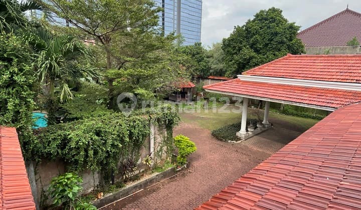 Rumah Besar Cocok untuk Usaha Siap Huni
