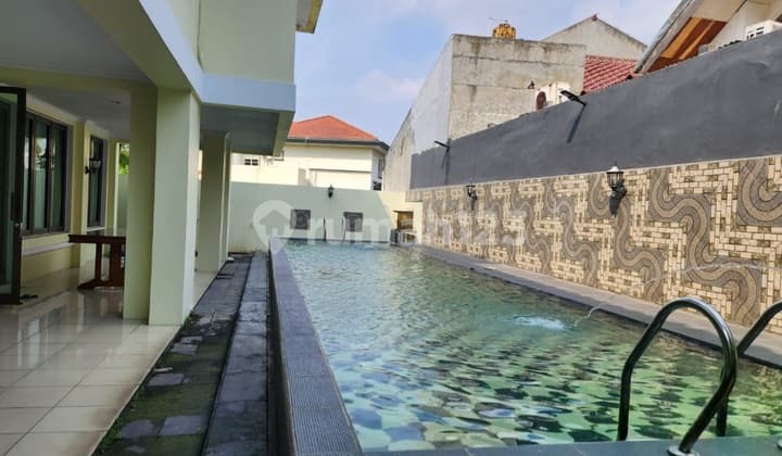 Dijual Murah Rumah Besar Model.klasik.modern Di.lippo Village Karawaci