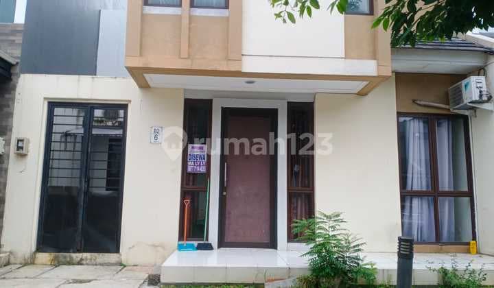 Semi-Furnished 2-Story House in Icon Caspia, 8 Meters Wide, Ready to Occupy