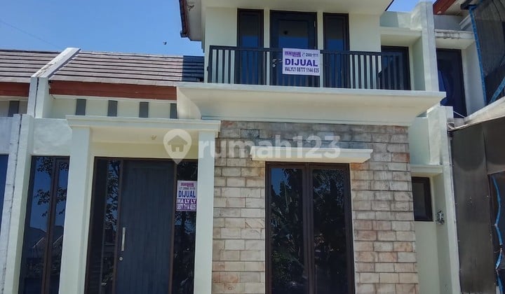 Dijual Rumah Botanica Valley, Rumah Rapi