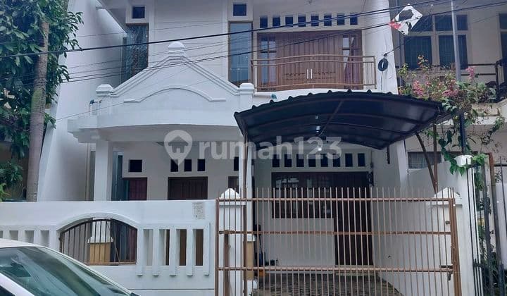 Rumah Cantik Dicigadung Dago dengan Sistem Cluster