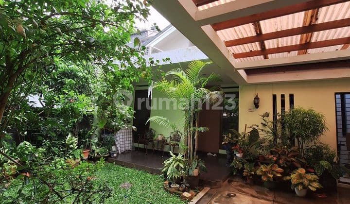 Rumah Siap Huni 2 Lantai di Bona Indah. SHM