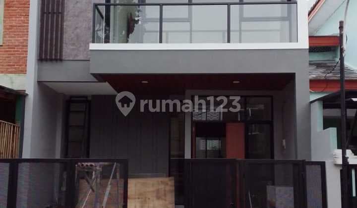 Brand New Rumah di Cluster Graha Raya Bintaro Tangerang Selatan