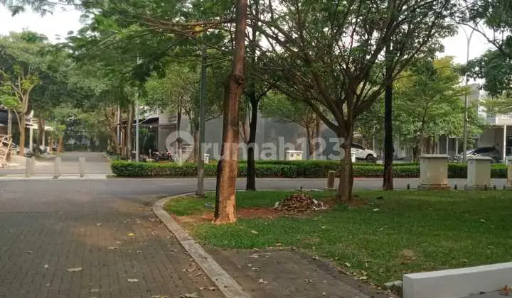 Tanah Hoek di Cluster Hylands Greenwich Bsd